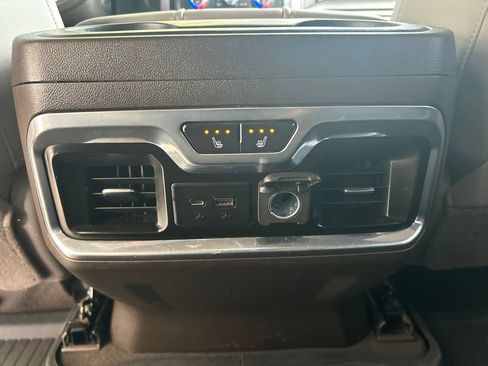 Used 2020 GMC Sierra 1500 SLT w/ SLT Convenience Package AWD/4WD image 13