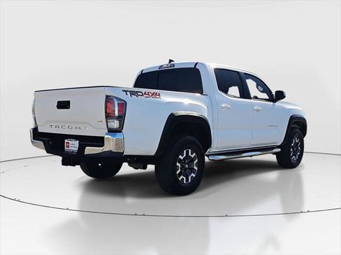 Certified 2023 Toyota Tacoma TRD Off-Road image 5