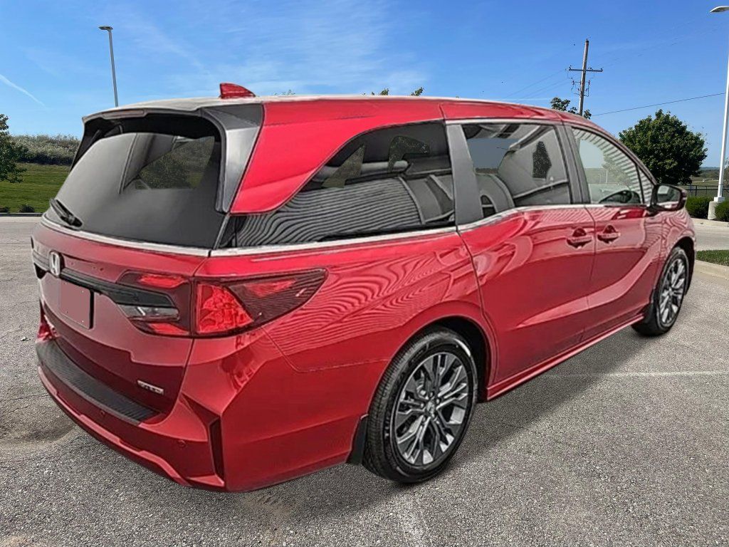 New 2026 Honda Odyssey Touring image 5