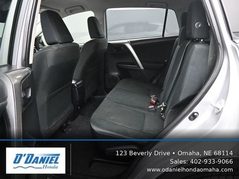 Used 2018 Toyota RAV4 LE w/ All Weather Liner Package AWD/4WD image 35