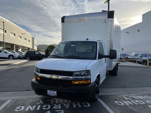 Used 2019 Chevrolet Express 3500 Extended w/ Power Convenience Package image 30