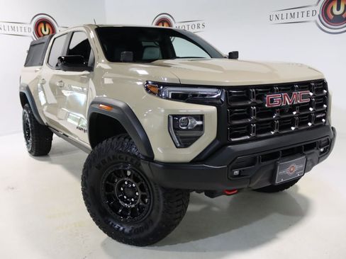 Used 2024 GMC Canyon AT4X w/ AT4X AEV Edition AWD/4WD image 7