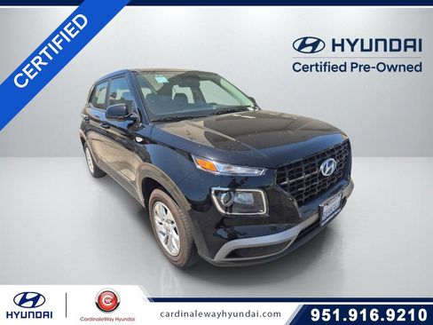Used 2026 Hyundai Venue SE FWD image 1