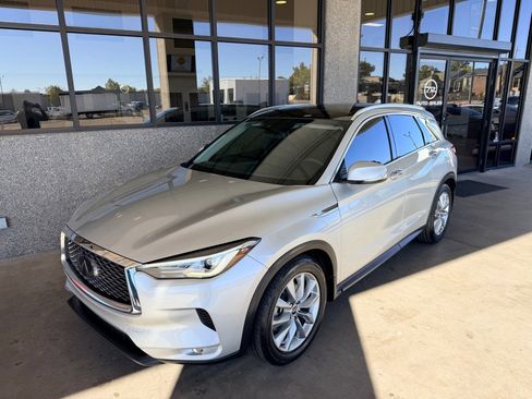 Used 2019 INFINITI QX50 Luxe w/ Navigation Package image 1