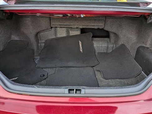 Used 2015 Toyota Camry XLE image 7