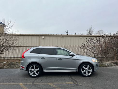 Used 2012 Volvo XC60 T6 R-Design image 33