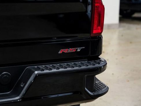 Used 2019 Chevrolet Silverado 1500 RST w/ All-Star Edition image 32