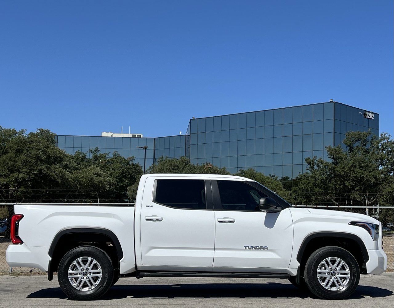 Used 2024 Toyota Tundra SR5 w/ SR5 Premium Package AWD/4WD image 3