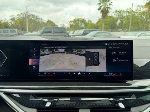 Used 2024 BMW X5 sDrive40i w/ M Sport Package image 23