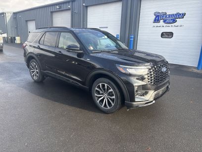 New 2026 Ford Explorer ST-Line