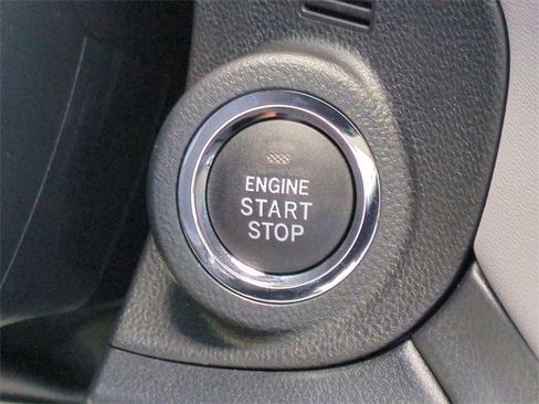 New 2025 Subaru Outback Premium image 29