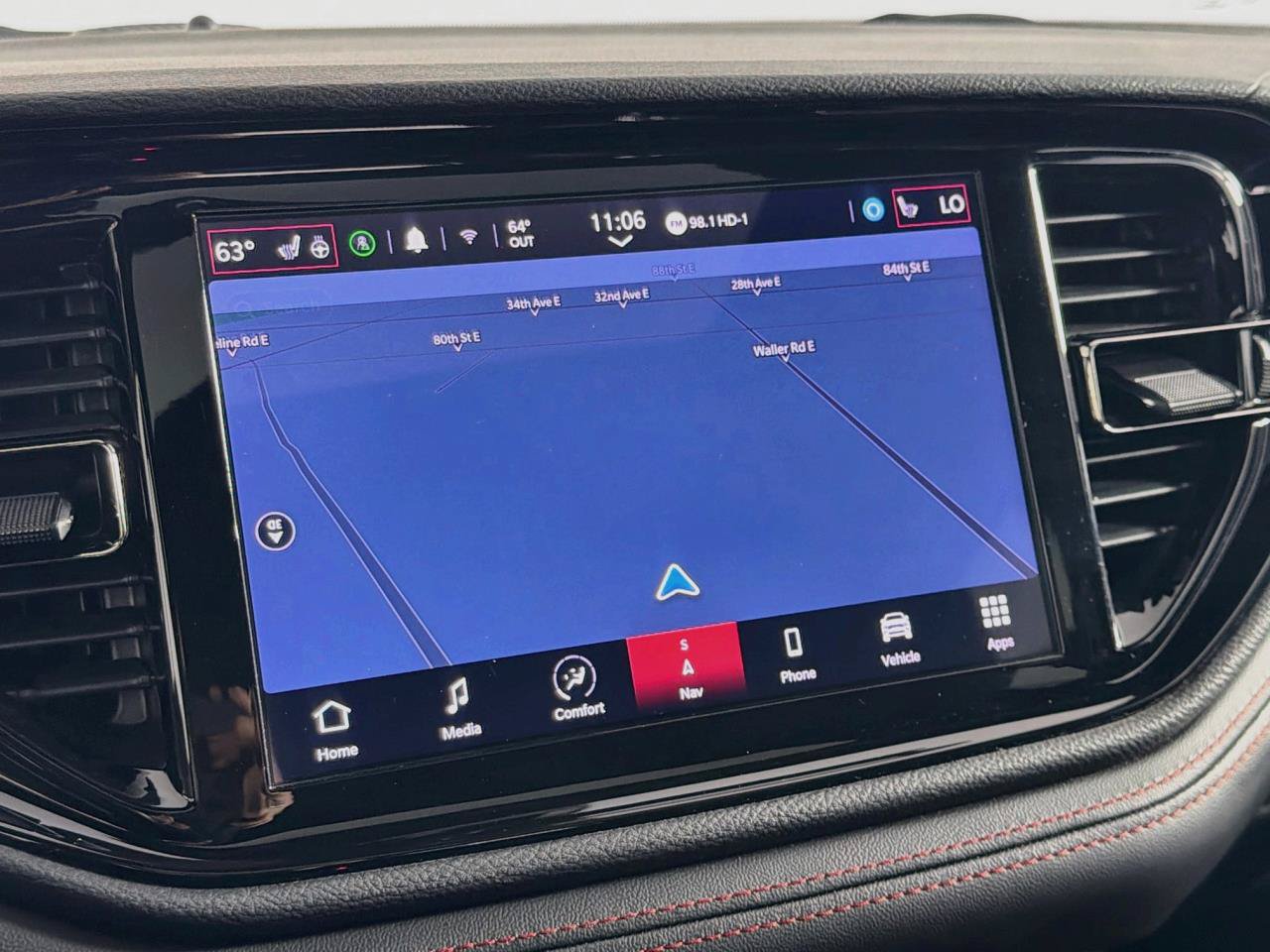Used 2025 Dodge Durango GT AWD/4WD image 34