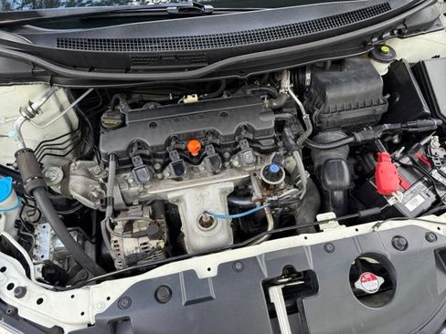 Used 2015 Honda Civic SE image 26