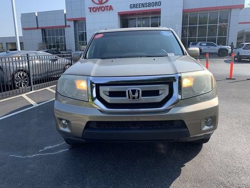 Used 2011 Honda Pilot Touring image 3