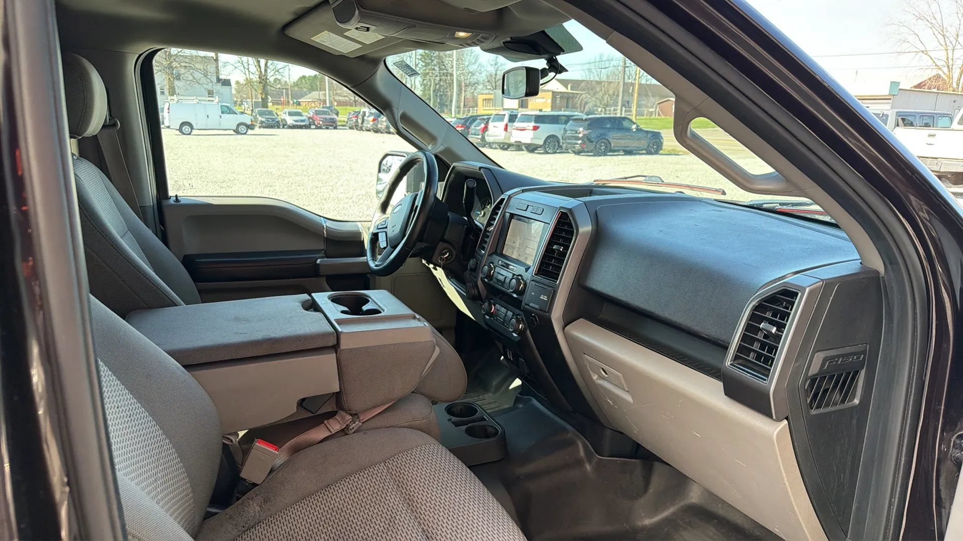 Used 2019 Ford F150 XLT w/ Equipment Group 302A Luxury AWD/4WD image 14