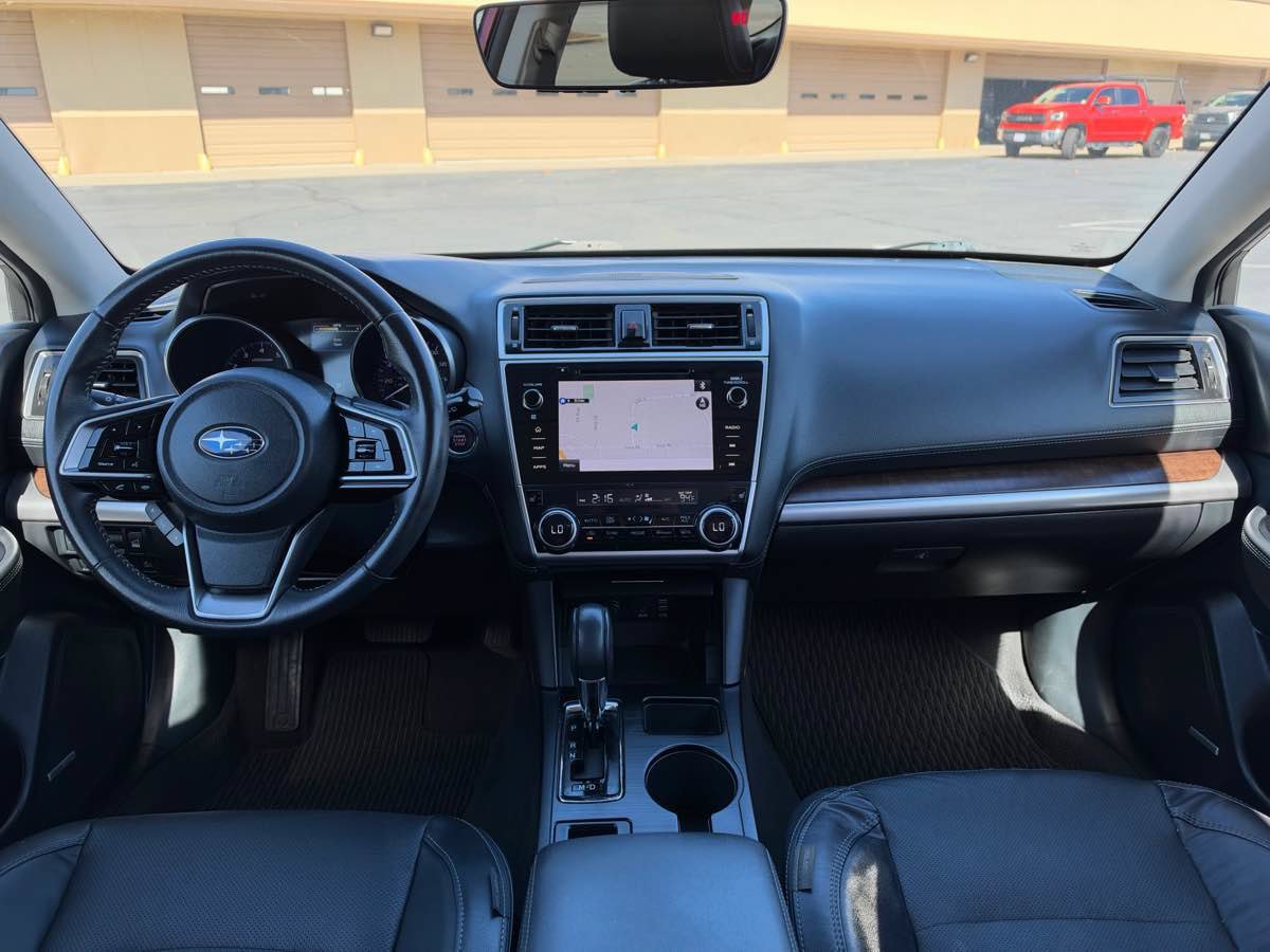 Used 2018 Subaru Outback 3.6R Limited AWD/4WD image 16