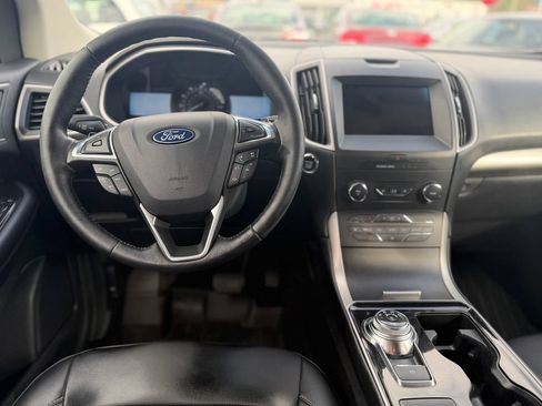 Used 2019 Ford Edge SEL w/ Equipment Group 201A AWD/4WD image 5
