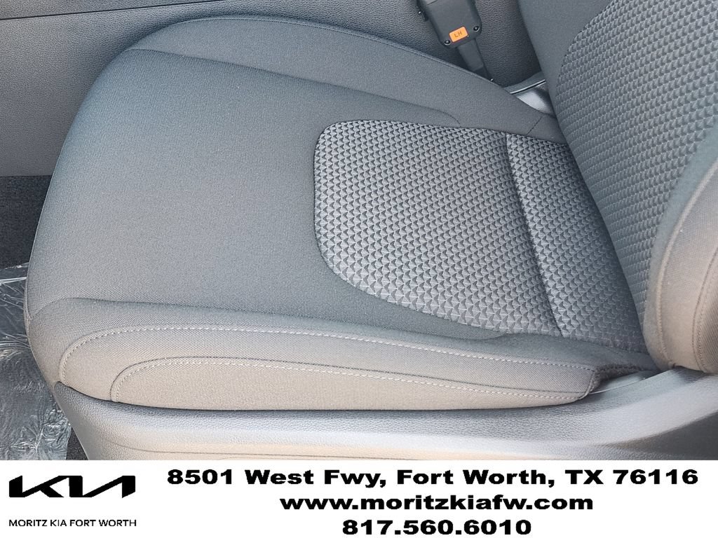 New 2026 Kia Sportage LX w/ LX Convenience Package FWD image 17