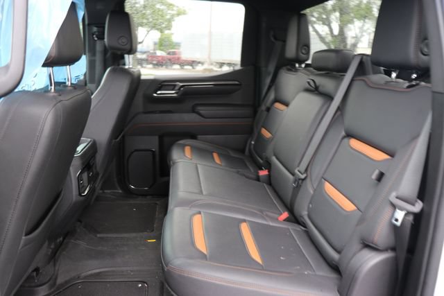 Used 2023 GMC Sierra 1500 AT4 AWD/4WD image 15