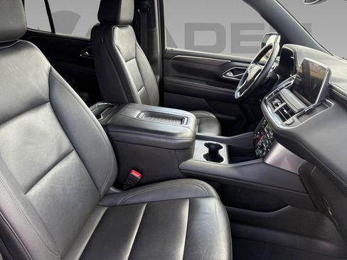 Used 2024 Chevrolet Tahoe LT image 9