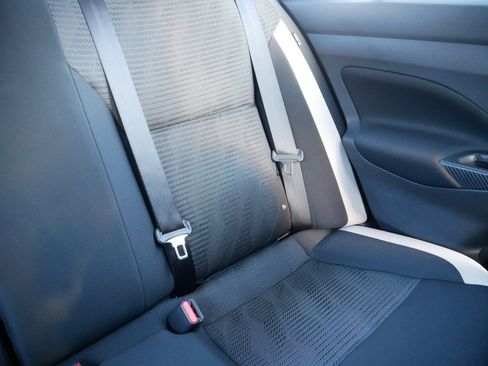 Certified 2022 Nissan Versa SV image 14