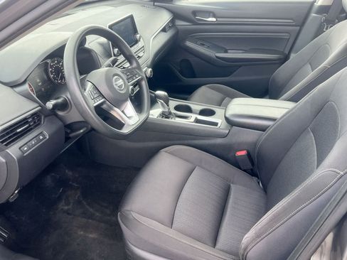 Used 2020 Nissan Altima 2.5 S FWD image 10