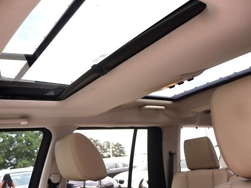 Used 2010 Land Rover LR4 HSE AWD/4WD image 29