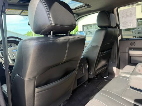 Used 2016 Ford F250 Lariat w/ Lariat Ultimate Package AWD/4WD image 40