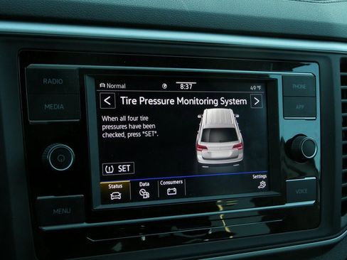 Used 2022 Volkswagen Atlas SE image 38