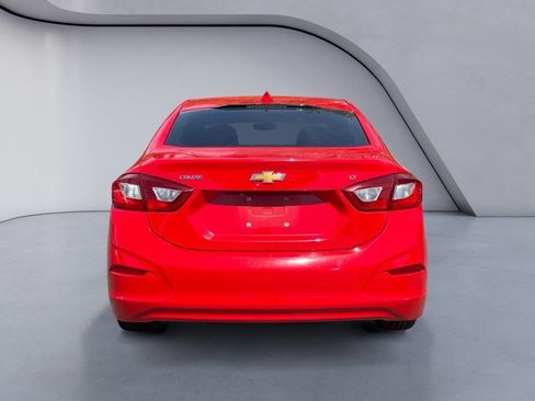 Used 2019 Chevrolet Cruze LT w/ LT Fleet Convenience Package FWD image 4
