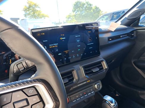 New 2025 Ford Mustang EcoBoost image 10