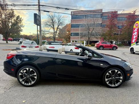Used 2018 Buick Cascada Premium FWD image 11