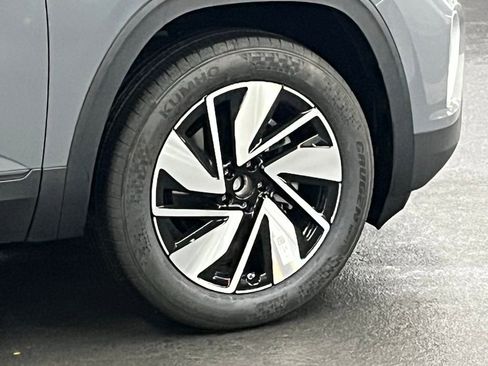 New 2026 Volkswagen Atlas SE AWD/4WD image 42