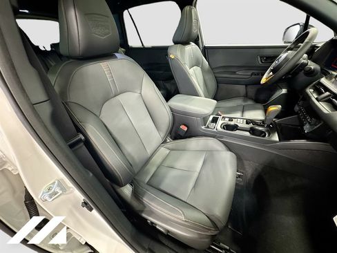 New 2026 Subaru Outback Wilderness w/ Wilderness Package AWD/4WD image 32