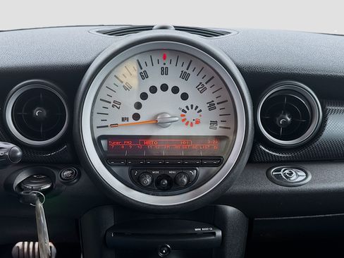 Used 2014 MINI Cooper S FWD image 10