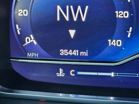 Used 2023 Chevrolet Tahoe Premier w/ Premium Package image 27