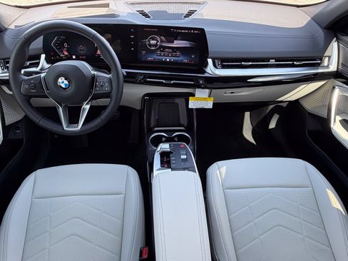 New 2026 BMW X2 xDrive28i w/ Technology Package AWD/4WD image 13