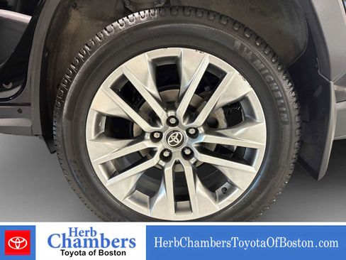 Used 2024 Toyota RAV4 XLE Premium w/ Weather Package AWD/4WD image 20