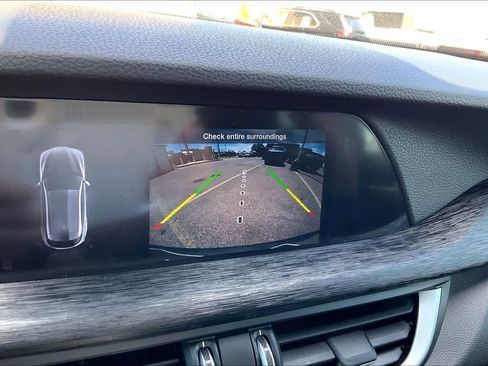 Used 2021 Alfa Romeo Stelvio Sprint w/ Nero Edizione AWD/4WD image 27