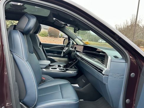 Used 2025 Cadillac Escalade IQ Luxury 2 w/ LPO, Premium Carpet Package image 58