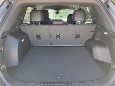 New 2027 GMC Terrain Elevation w/ Elevation Premium Package FWD image 7