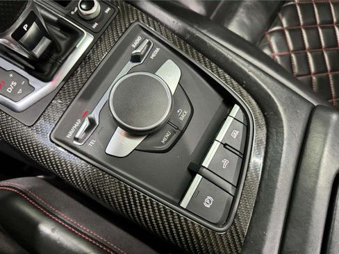 Used 2017 Audi R8 V10 w/ Carbon Exterior Package image 58