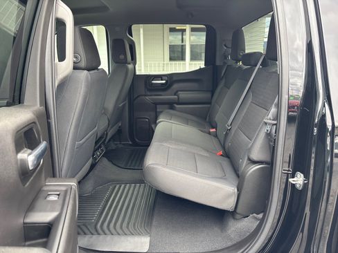 Used 2019 Chevrolet Silverado 1500 LT w/ All-Star Edition image 13