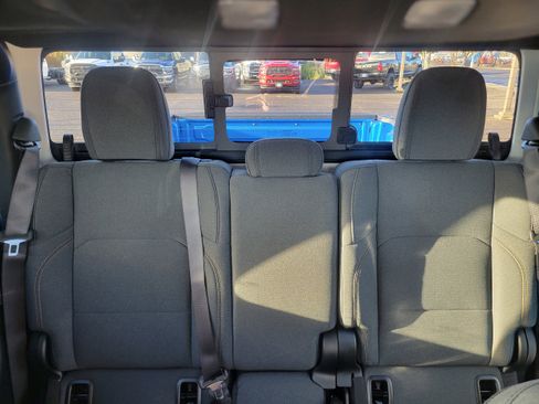 New 2026 Jeep Gladiator Sport image 21