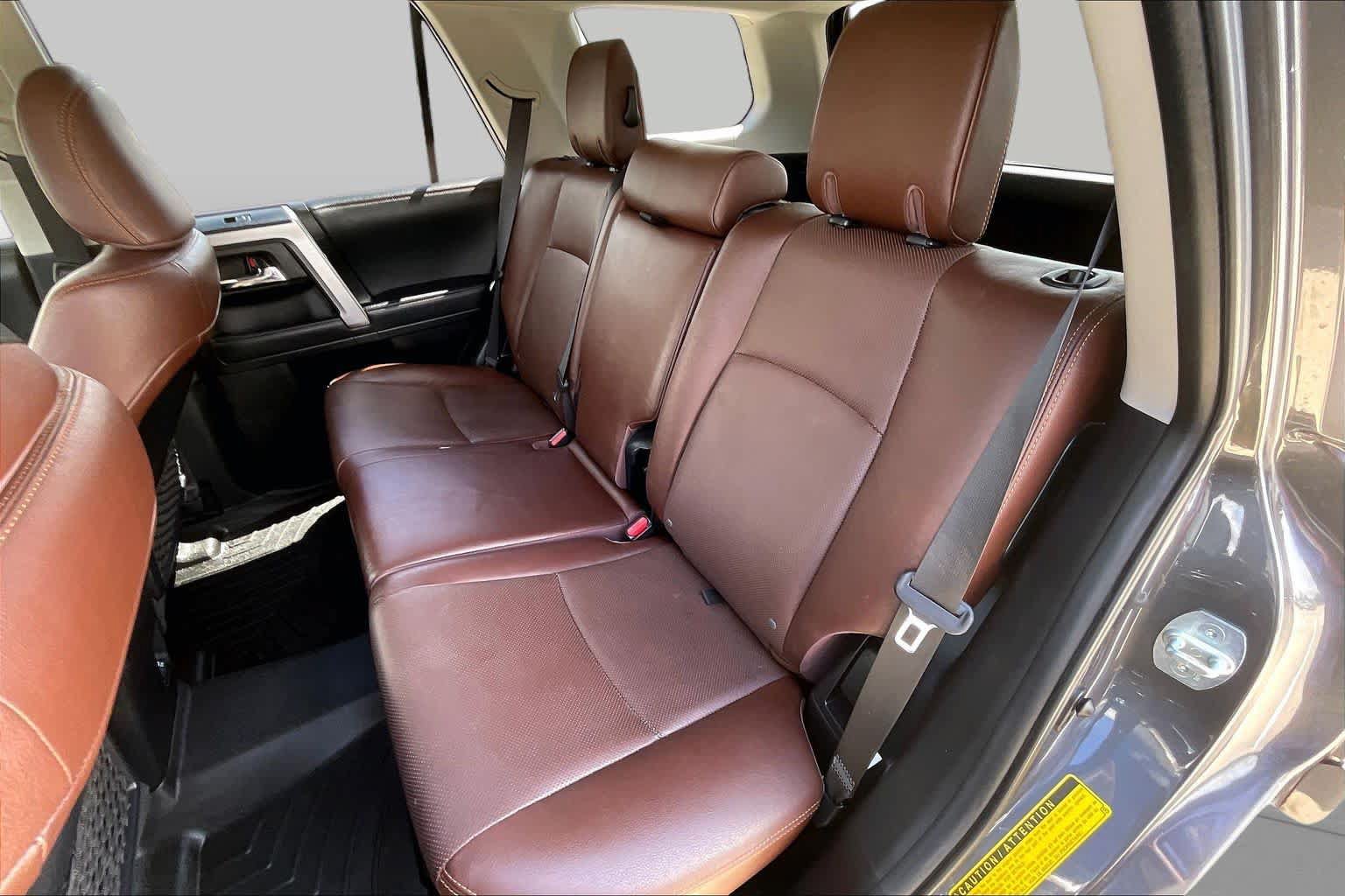 Used 2021 Toyota 4Runner Limited AWD/4WD image 38