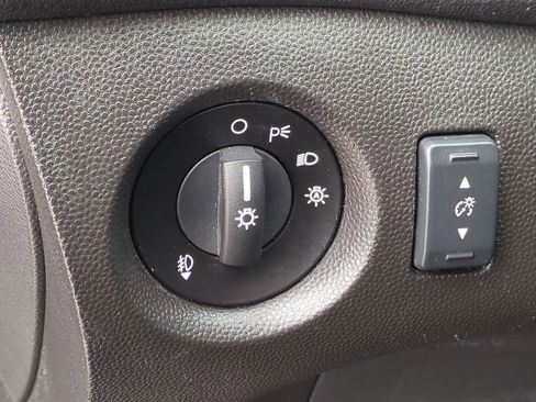 Used 2019 Ford Fiesta SE w/ Equipment Group 201A image 18