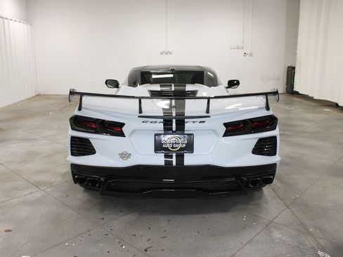 Used 2021 Chevrolet Corvette Stingray Preferred Conv w/ Z51 Performance Package RWD image 8