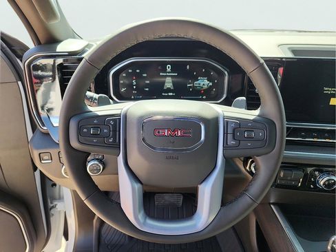 New 2026 GMC Sierra 1500 SLT image 21