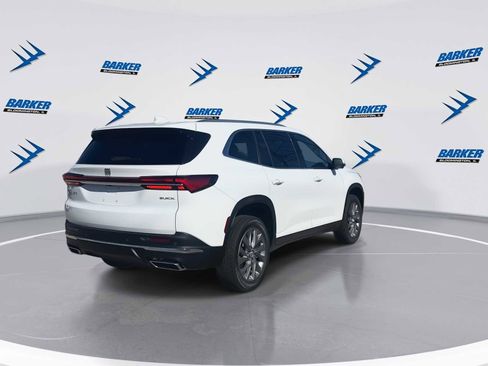 New 2026 Buick Enclave Preferred image 8