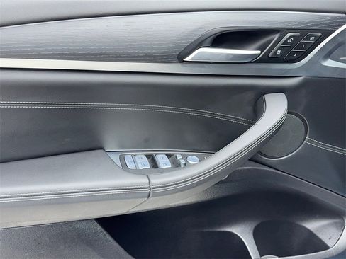 Used 2023 BMW X4 xDrive30i w/ M Sport Package image 40